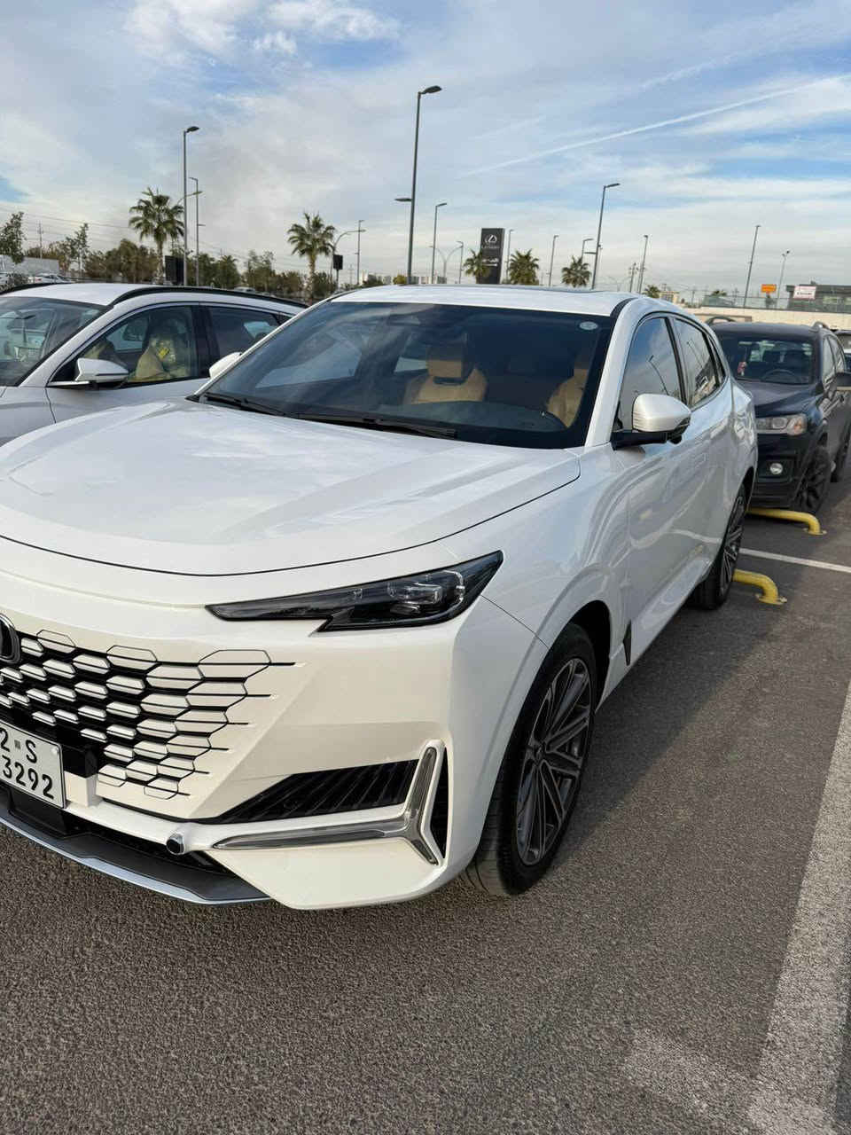 شانجان یونی کەی ٢٠٢٥
فول مواسەفات
بێ بۆیاخ و چاڵ و شوخت
٢٥ هەزار ڕۆشتوە
بە شەرتی هەمو شتێک

٢٧٥ وەوقە 

*********** أربيل, العراق
