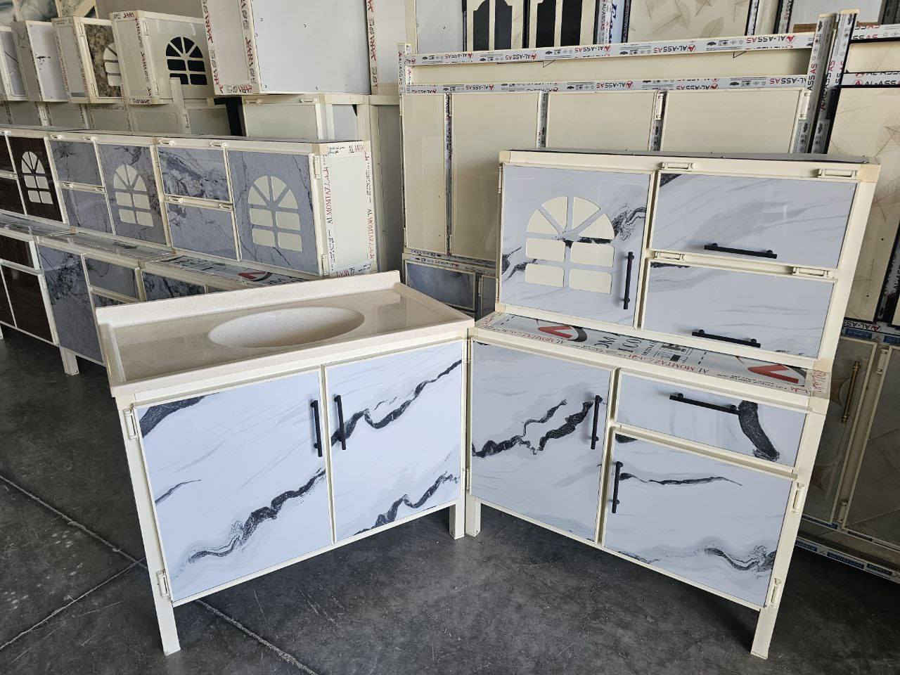 ما عليك بس  احجز والطلب يوصل لباب بيتك 🤗🌹🤗..
كاونتر ارضي وملحق متر    مع  سنك متر  مرمر
💥 (المنيوم سوكي)💥

كاونتر متر وملحق مع سنك متر 
♥️♥️السعر 170/ الف♥️♥️

التوصيل 🚚🚚
التوصيل 🚚🚚
بغداد داخل  مجاني

15 /اطراف  بغداد 

15//رمادي +فلوجه + كربلاء +بابل

25// مركز واسط  
50//أطراف واسط
25 /الديوانيه +النجف
35//ديالى
35/ السماوه+  الناصريه+  العماره + البصره


**إذا كنت صاحب هذا الإعلان وتريد حذفه لأي سبب، رجاءا أرسل رسالة إلى الدعم الفني**