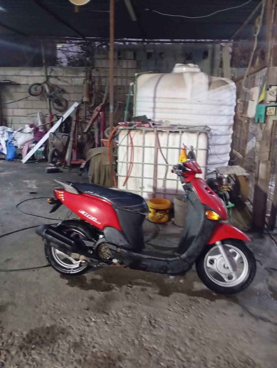 سلام وعليكم شباب دراجه فله نوزل  2009 كما موضح بصور الراحه نضيفه كفاله مكينه كفر شاصي ملاحظات مولاح مشي آل مصلي على محمد فول مكان بصره التنومه   لاستفسار ***********
