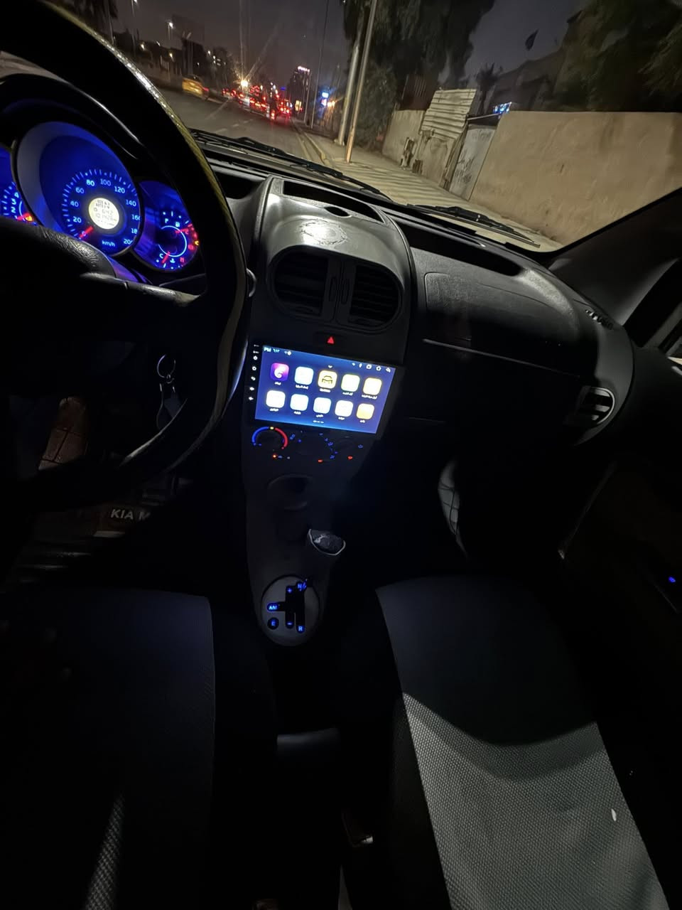 السلام عليكم
للبيع شيري اي وان 
تبريد شغال 
باتري جديد 
تايرات جدد 
كهربايات شغالات 
سياره حلوه ونضيفه كلش 
رقمه رباعه وحلو باسمي السياره 
مكاني بغداد *********** 
سعره 34
