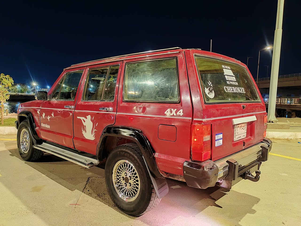 سلام عليكم جيب شاروكي موديل 92 رقم بغداد الماني تحويل سنويه نافذه بل 25 مكينة وكير ثنين ونص ديلكو جديده حداديه جديده كهربائيات شغاله باتري جديد تخم تاير جديد سياره جاهزة مابيهه نقص شرط التراي السعر 35 وبيهه مجال قليل العنوان الناصريه المركز للاستفسار اتصال على الرقم *********** غير متواجد عل فيس اتصل فقط
