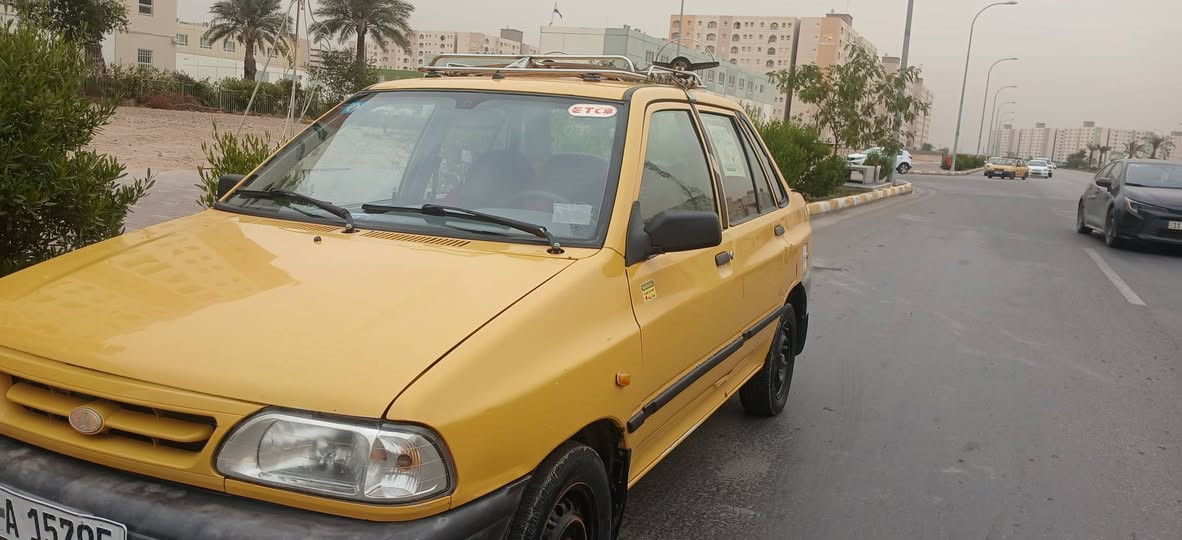 السلام عليكم سياره سايبه للبيع موديل ١٥ 
 هيئه ول غرامه يوكعن من سعره 35،$
سنويه صاقطه صارله ٤ أشهر هيئه عليه سنه غرامه عليه ١٠٠
تخم تاير تبريد ثلج السياره جاهزه للخير  شواصي جدد فقط واحد بي لحيم قليل عوزه دبل خلفي 
كير ومكينه مكفولات 
مكان السياره بغداد ناحيه الوحده 
رقم ***********
