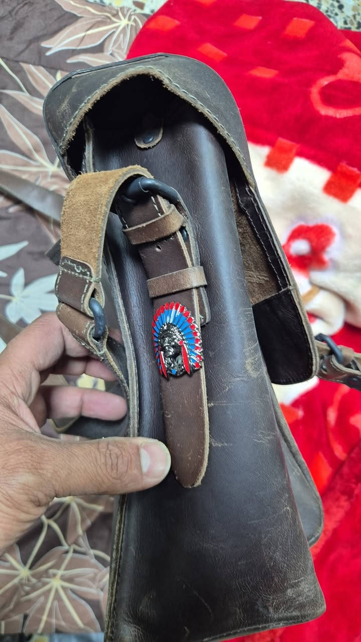 شنطة جلد من ماركة هنديا.
سعر 150
رقم الهاتف ***********
لا يوجد توصيل
