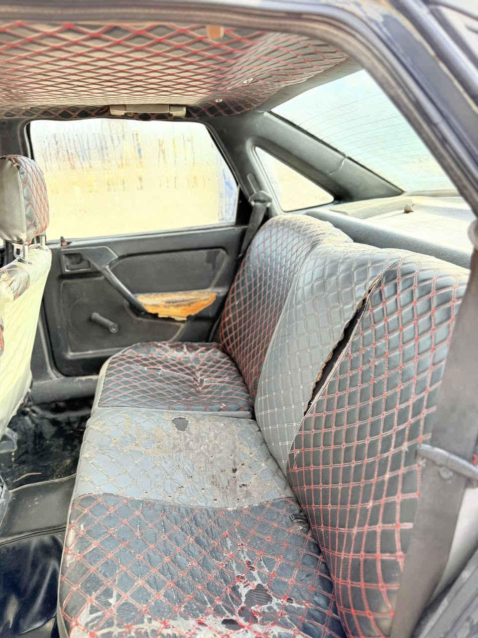 سلام عليكم   أوبل فكترا.  ألبيع.   موديل.  1992

كير محرك كفاله.   تخم تاير.  جديد.    

    سياره خير من الله.  رقم بغداد. تحويل مباشر. 

          ***********. مكان سياره بغداد النهروان 

               سعر.  24. وبيه مجال.
