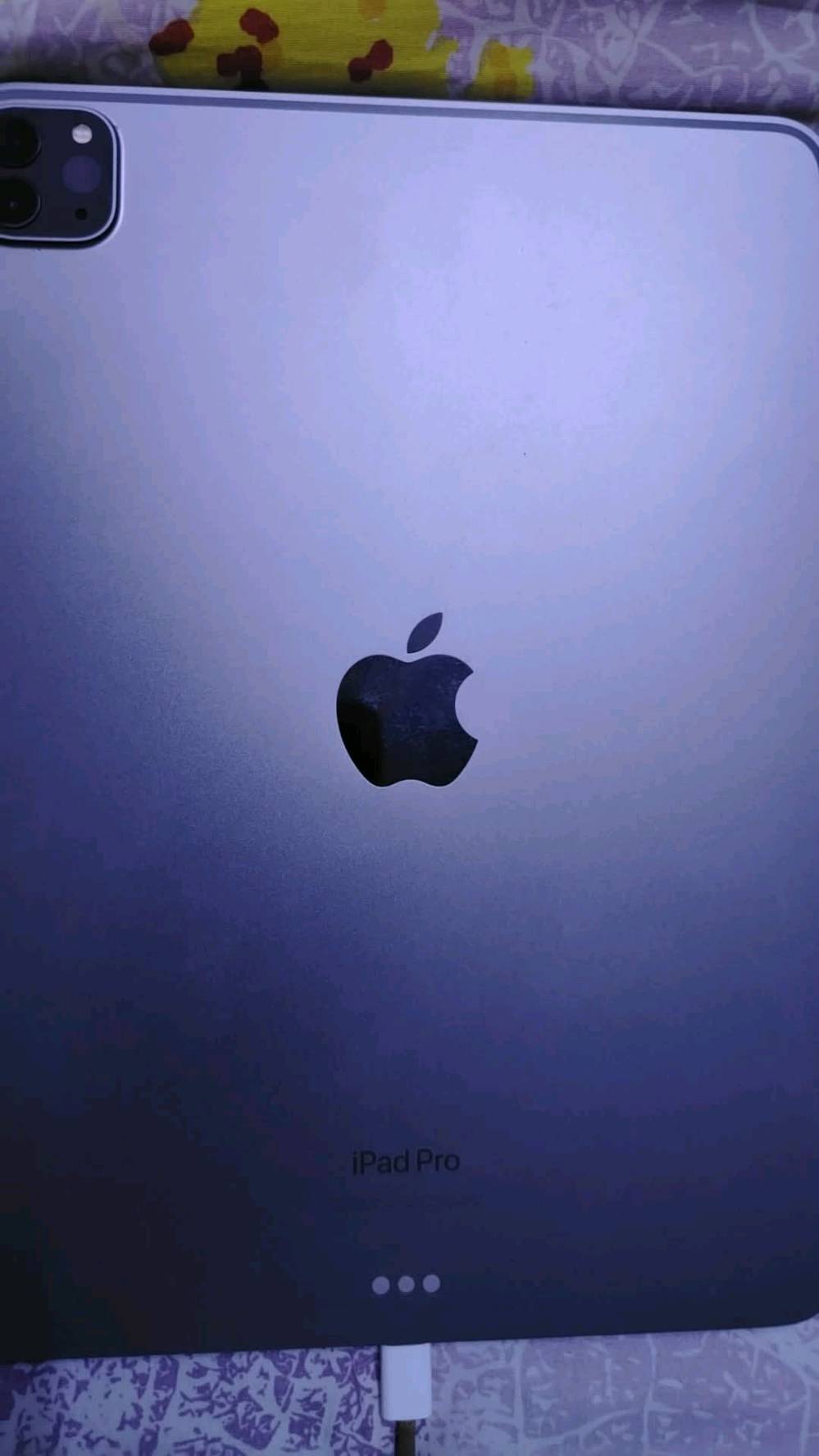 ايباد برو نضيف كلش سعر800الف مكاني بغداد بلديات