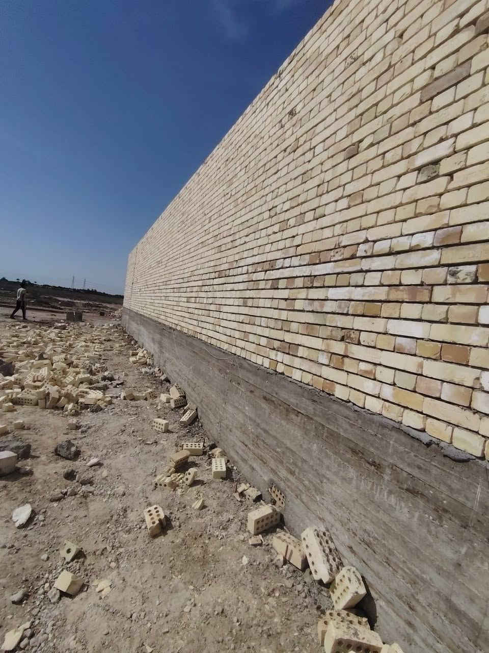 شغل نظيف ودقة بالتنفيذ وتسليم حسب الاتفاق ✅
تنفيذ:
🏠 بيوت
🏢 مجمعات
🧱 أسوار وملاحق
نخدم بغداد - الفلوجة - جميع المحافظات
للاستفسار والحجز: ***********
واتساب متوفر 📞🔥
#خلفات_بناء
#طابوق
#بلوك
#بغداد
#الفلوجة
#بناء
