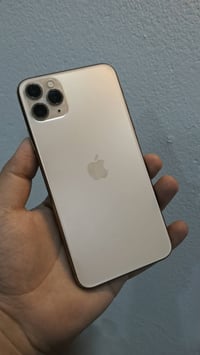 آيفون ١١ برو ماكس • ٢٥٦ • بطاريه ١٠٠