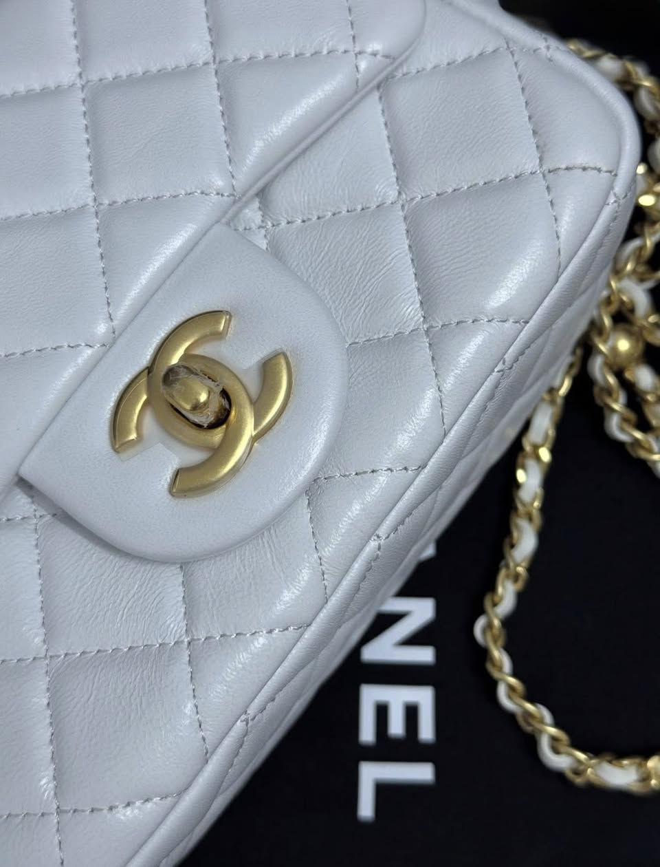 توفرت جنطة ماركه شانيل يجي بيها كود وختم


**إذا كنت صاحب هذا الإعلان وتريد حذفه لأي سبب، رجاءا أرسل رسالة إلى الدعم الفني**