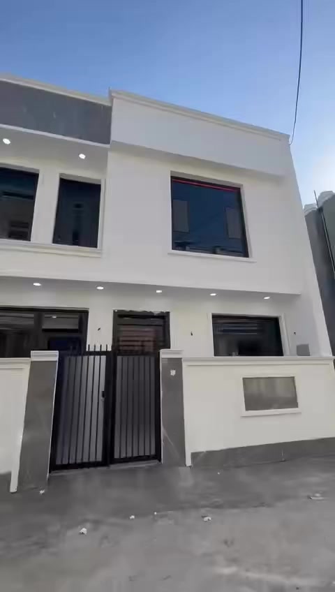 ٥٠م للايجار في الدورة شارع الجنابي بيت زيرو 
ايجارة٥٥٠
للاستفسار ***********
