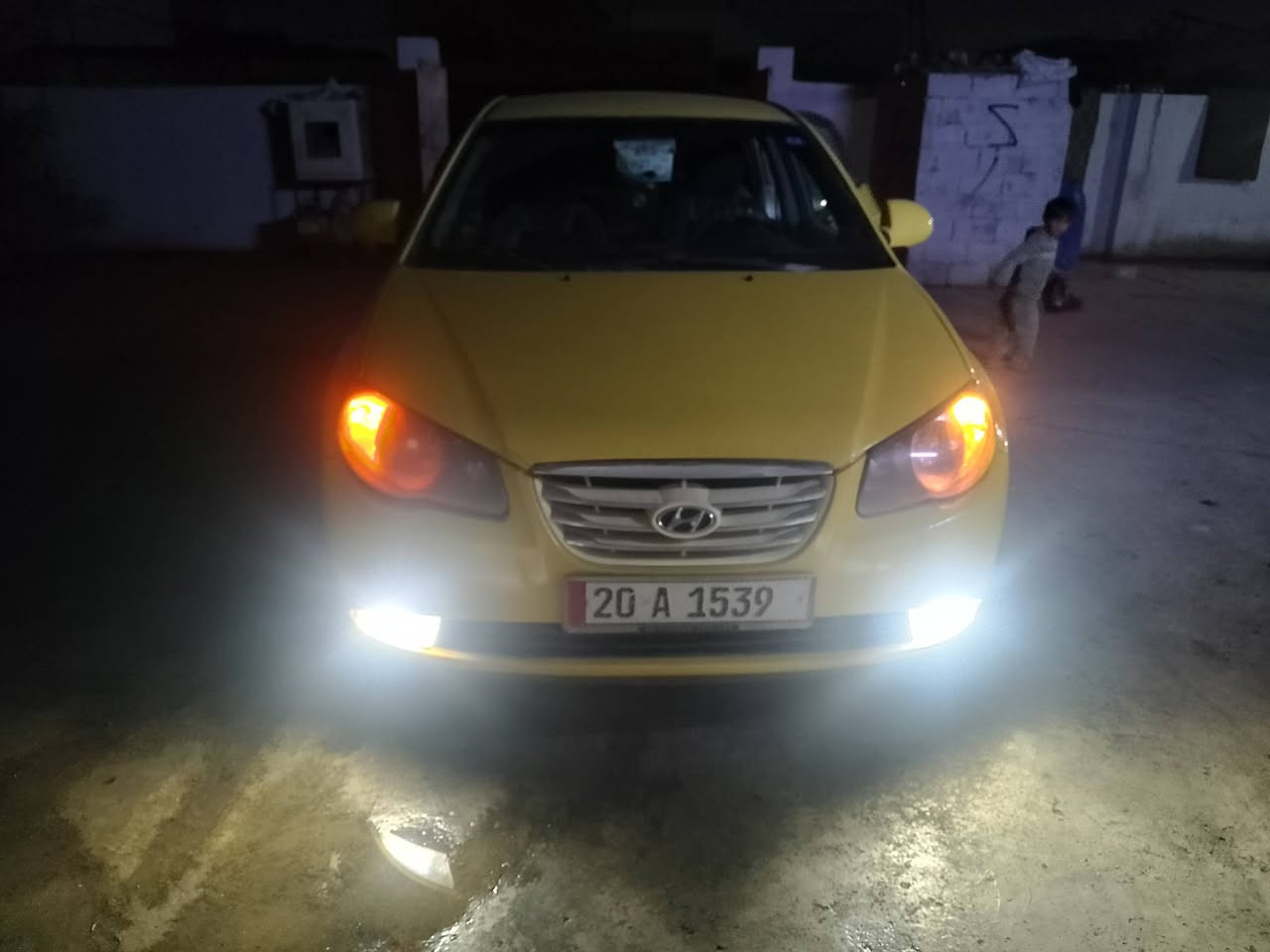 السلام عليكم اخوان افانتي2008ضررها جاملق وباب السايق مبدلات وتلقيطات تكسي بسمنا هيئه0غرامات0سنويه لل29 رقم دولي ديالى تحويل بل موصل  شرط التحويل كير شرط محرك شرط تايرات المامي جدد الخلف عل نص سعر95 وبيها مجال بصيط للأستفسار *********** وبي واتساب
