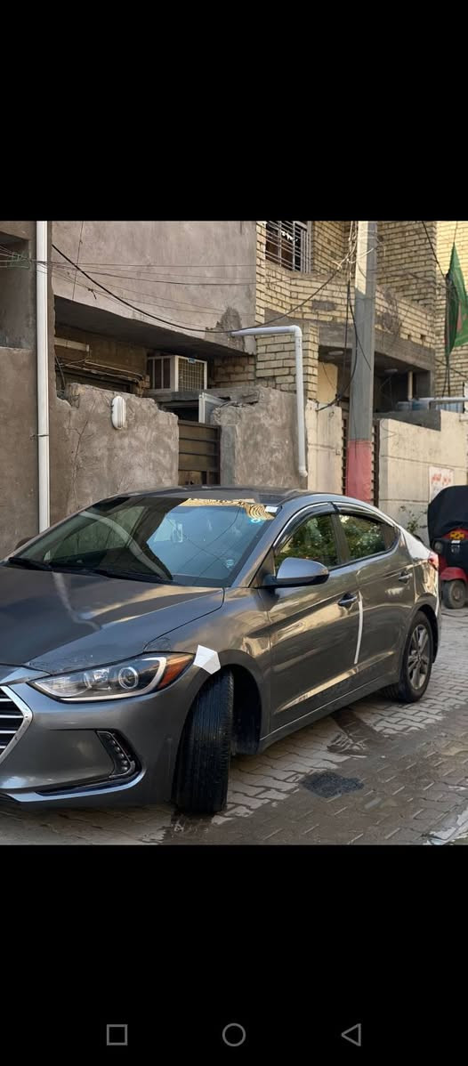 السلام عليكم. النترا رقم بغداد موديل ٢٠١٨وارد امريكي حادث بنيد مبدل وجاملغات مرشوشات سيارة جاهزة من كلشي سنوية جديدة رقم صاحب السيارة***********
