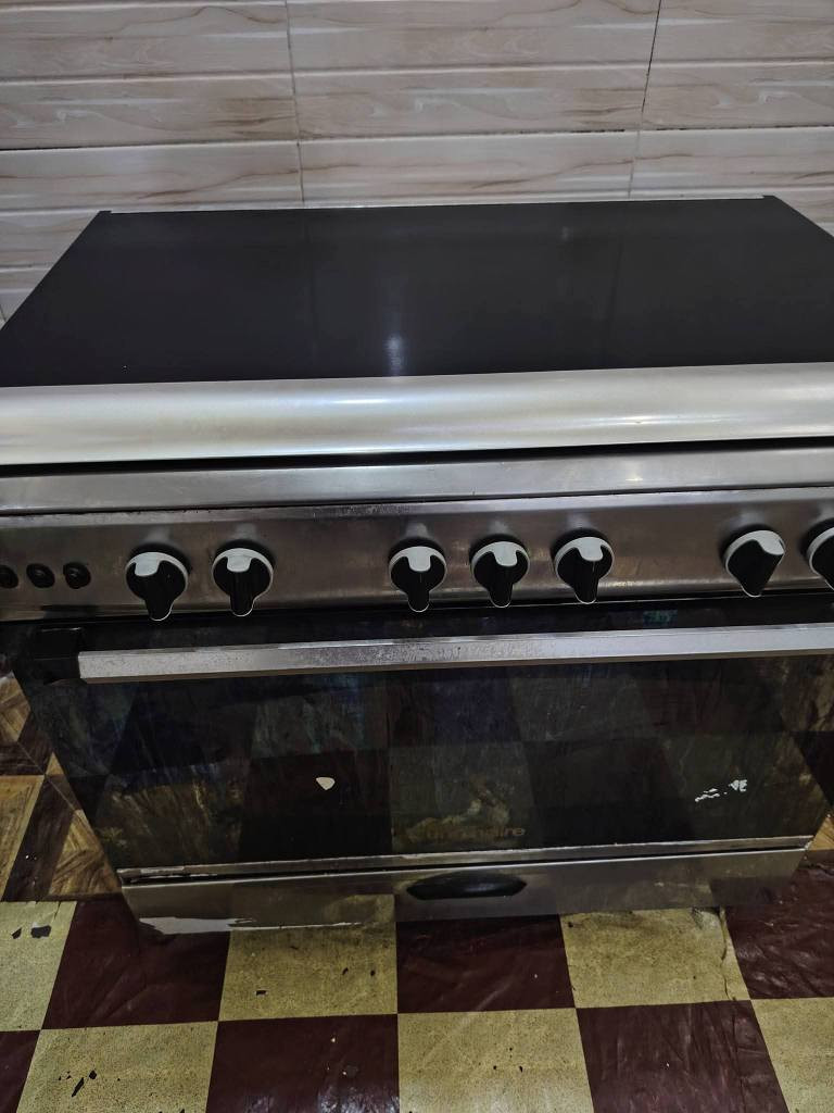 يوجد طباخ المصري الاصلي مستعمل الى البيع 150 مع المجال القليل اللي يحب يراسل او يتصل موجود في الطاقه 18 كربلاء *********** كربلاء, العراق
