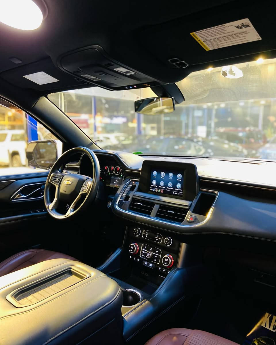 بسم الله ما شاء الله توكلنا على بركة الله.
#الحوت_لتجارة_ومزادات_السيارات 🇮🇶 
______________________________________
#اعلان_بيع_سيارة
🔷السيارة : شوفرليت تاهو شركات. 
🔷سنة الصنع : 2023
🔷اللوحة : اربيل
🔶السعر : 365 ورقة
🔷الضرر : تبديل ابواب نفس اللون وصبغ الجاملغ الخلفي. (صور الضرر مرفقة بالاعلان)
🔷ضرر الايرباك : بردة وكرسي.
🔷رقم الشاصي : 1GNSKLED2PR508242
______________________________________
🔷المواصفات:
🔹حجم المحرك 8 سلندر 5.3L 
🔹عداد المسافة 27 الف ميل  
🔹تنبيه الخروج عن المسار
🔹كراسي جلد 
🔹كرسي السائق كهرباء
🔹ويل كب حجم 20 انج مع اطارات بحالة جيدة
🔹لايتات LED بالكامل
🔹شاشه تحكم بالايعازات
🔹تحكم ستيرن جهتين
🔹بصمة ابواب مع تشغيل عن بعد
🔹مع باقي المواصفات الاعتيادية
————————————————————————
☎️ الاتصال :
***********
***********
📍النجف الاشرف - المدينة المائية - مقابل حي الجامعة - قرب سنتر جبل عامل.

🔹TIKTOK
https://www.tiktok.com/@hoot.cars?_r=1&_t=ZS-93D4aRKWGKQ

🔹INSTAGRAM 
https://www.instagram.com/hoot.cars?igsh=MWZkcjE5cHhja2Rleg==

🔹WEBSITE 
https://hootcars.autos
