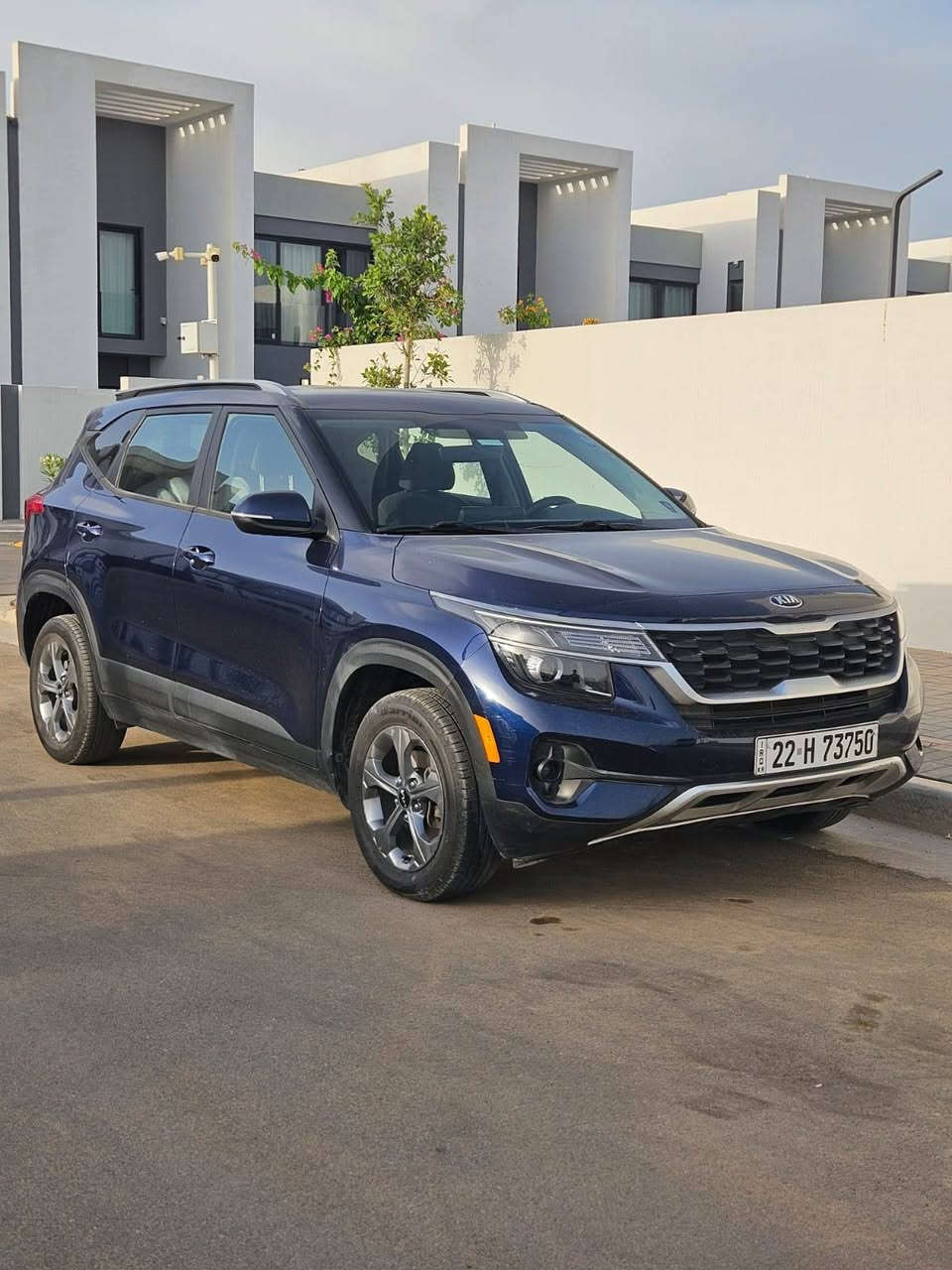 بسعر 14.500$
 KIA SELTOS LX 2021
وارد أمريكي تقرير كارفاكس موجود
رقم الشاصي مُرفق: ✅
KNDEP2AA7M7175637

محرك 4 سلندر 2.0L (المرغوب)
دفع رباعي

شاشة تدعم Apple CarPlay + Android Auto
اشاير بالمري
كاميرا خلفية
بصمة

ماشية 47.000mi 

رقم أربيل تحويل مباشر
مكان السيارة بغداد مجمع بدور السكني

السعر 14.500$ 

للإستفسار 
*********** إتصال أو واتساب

