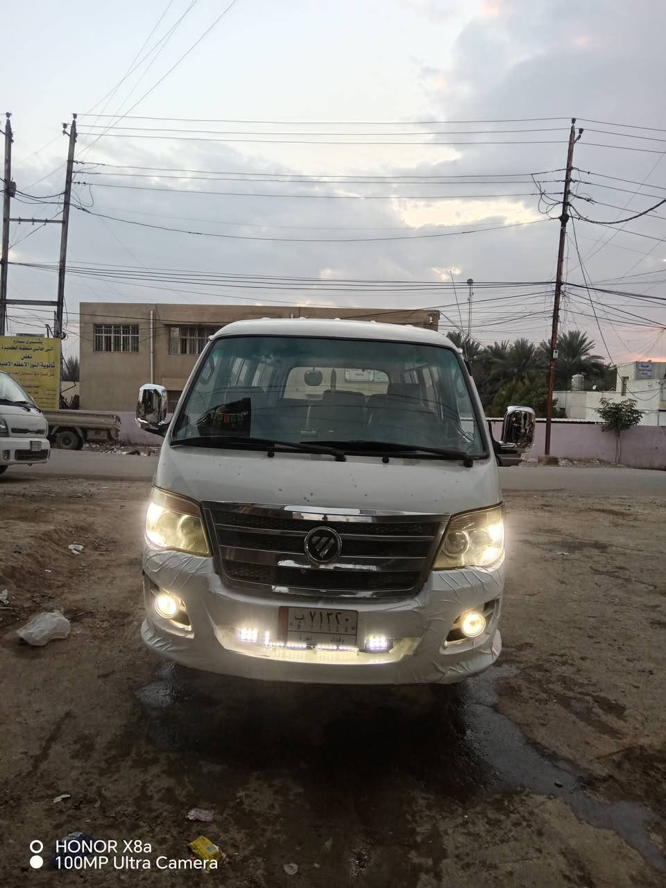 فتون حره للبيع
موديل 2012 بسمي تحويل ثاني يوم مصفره هيئه وغرامات 
كير محرك اكسل مكفولات بدون تنقيص كرهبائياته كله شغاله ما بييها ولا نقص عالي زنون ثلجي ضبابي داخل جديد دوشمه جديد تحكم مرايات اشاير مري تخم تاير جديد تبريد نقصه فقط قايش 
لسياره نضيفه احله من لصور مكان بغداد لسعر ٧٠ وبيها مجال (***********)

(ملاحظه لبريك بي هوه رايدله تنفيس ولدشبول مو كلش نضيف)
