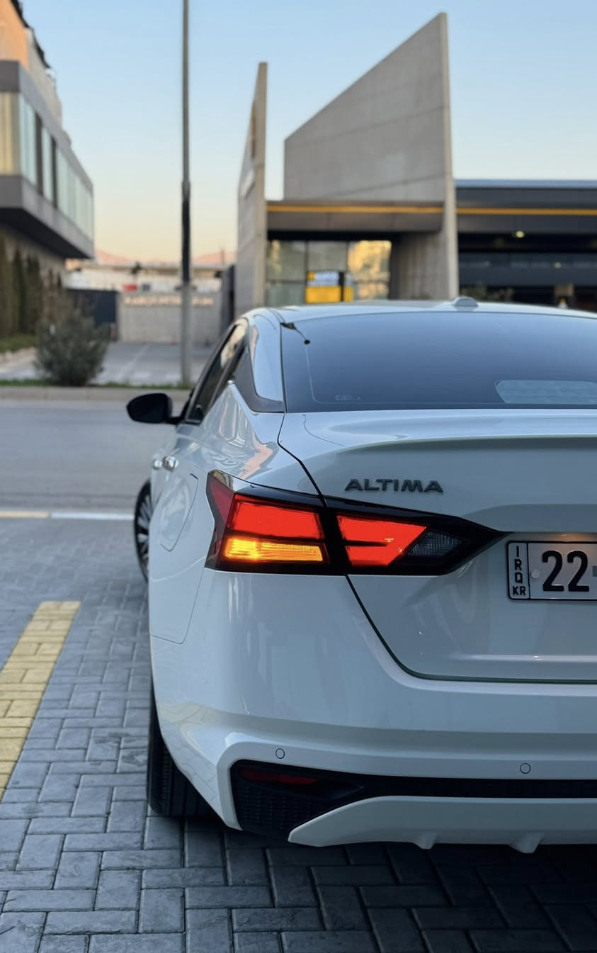 ALTIMA SV 2025
‎*********** واتساب
‎ئەلتیما ٢٠٢٥ سپی بەفری تازە ڕەقەم کراوە جاملخ و بۆنیدی بۆیاخە قرچێکی بچوکی هەیە باقی سایەرەکە سارد و شوخت و چاڵی نییە تایەی شەریکەی نەگۆڕاوە تەنها ١٠ مایل ڕۆشتوە بە ناوی خۆمەوەیە لە سلیمانیم…
‎مواسفات
‎بەصمە،ڕاداری پێش و دواو ئاوێنە.کوشن کارەباو سوکان ڤۆلیۆم و تحدید سورعە،گێچ ئەلیکترۆنی نیضامی ئیکۆو سپۆرت…
‎هەموو گیانی لەسەر دەقی شەریکە ماوەتەوە
‎سعر : 169 $ مەجالێکی کەمی تیایە
‎خوار هەموو بازار
‎*********** واتساب
***********
