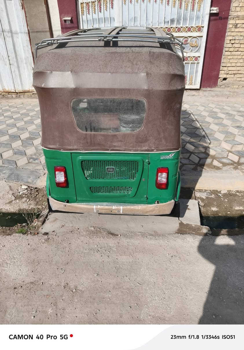 سلام عليكم تكتك البيع مديل٢٠٢٢تكتك نضيفه وخير من الله تكتك رقم وسنويه تكتك مال جناي نضيفه المكان ذي قار ***********
سعر التكتك ٨ وبيه مجال الشراي والخاق مغلق الرقم موجود
