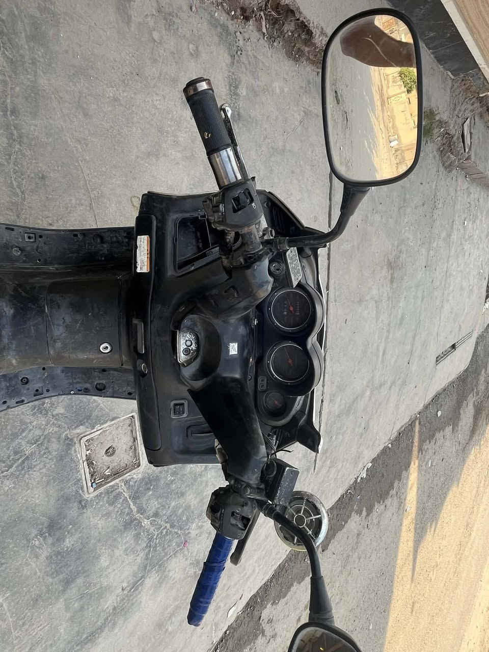 متوفر فورزه 06 للبيع لنضافه مثل ما واضح بل صورة او يحتاجله ترتيبات قليله شغال نكر سلف وطلع بدون اوراق لسعر 350 الف او بيه مجال لمكان ديالى مقداديه شهربان ‏‪0771 963 7012‬‏ بي واتساب ما متواجد خاص ماسنجر
