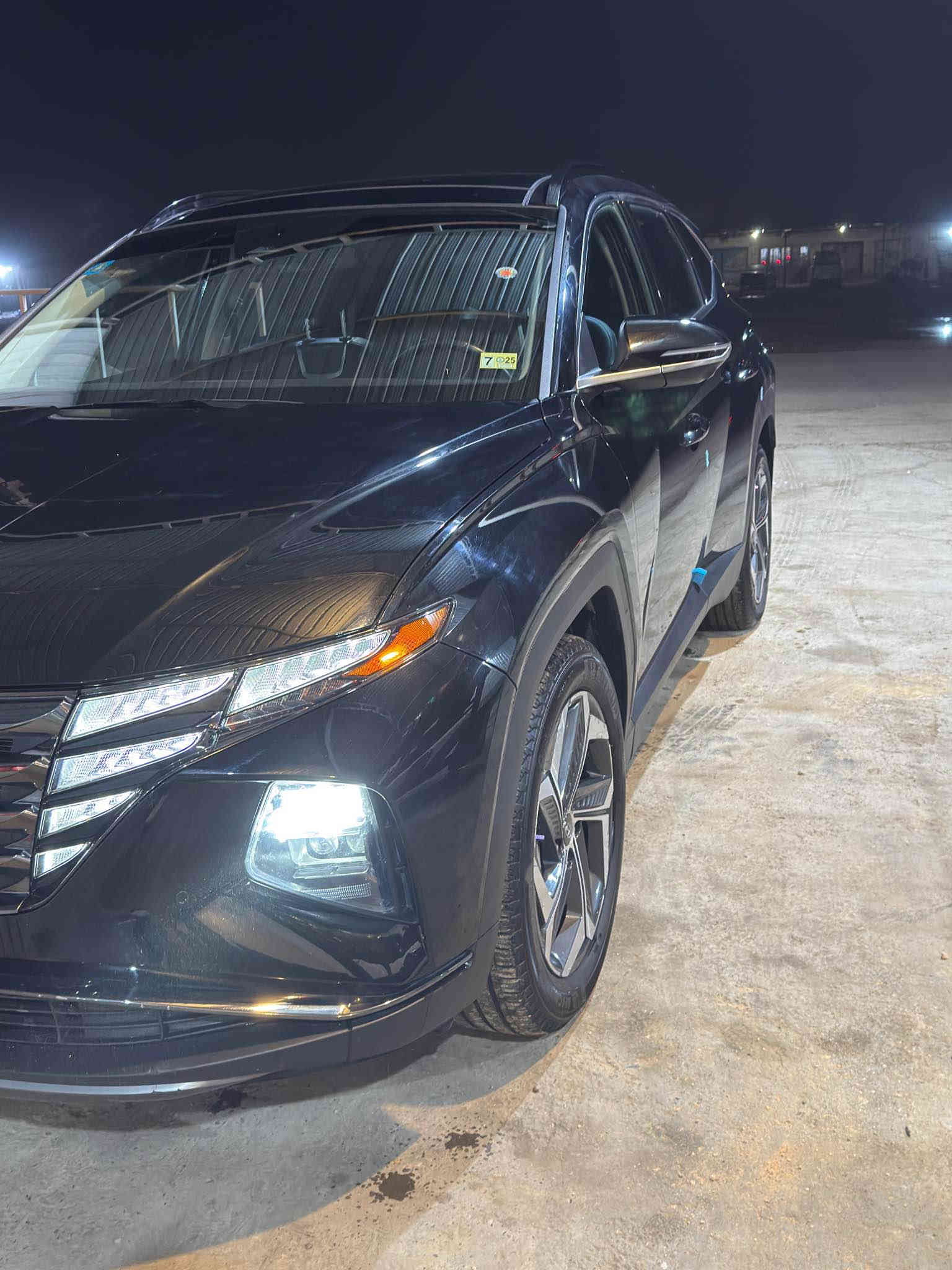 هيونداي توسان 2023 لون اسود    لمتد VIP 
وارد امريكي كلين تايتل محرك 2500 رقم بغداد
فووول مواصفات 4 كاميرات 360 درجة
دخول جديد ماشيه 31الف
حادث بسيط خلفي موضح بالصور

 بدون قطرة صبغ بدون ايرباگ (جميع الايرباگات سليمه)

💎 ســعــر ✅ ::220$ 📮

المواصفات:
- تتقدم وتترجع بالبصمه
- كاميرات محيطيه عدد 4 -360-
- كشنات اماميه كهرباء 
- كشنات اماميه تبريد وتدفئه
- كشنات خلفيه تدفئه
- خزن كشنات memory 
- تدفئة ستيرن
- حساسات اماميه
- حساسات خلفيه
- بصمه
- بانوراما
- تشغيل عن بعد 
- فور ويل 4X4 H-Trac
- لايتات زينون و LED
- رادارات جانبيه Blind Spots
- رادار امامي تحديد مسار ومانع تصادم
- سستم صوت BOSE
- شاحن واير لس
- شاشه كبيره
- دشبول ايباد
- قطعتين تبريد 
- ايقاف ذاتي اوتو ستوب
- اوتو هولد 
- نظام نزول منحدرات 
مكان السياره بغداد الدورة

رقم صاحب سيارة 
***********
السعر 
220$ بغداد
