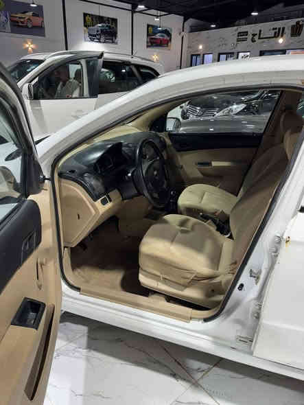 موديل ٢٠١١
مصبوغه عام
محرك استر 
رقم نينوى جديد 
٤٩ و بيها مجال
مكان سياره بل معارض جديده اب معرض تاج 
***********
***********
