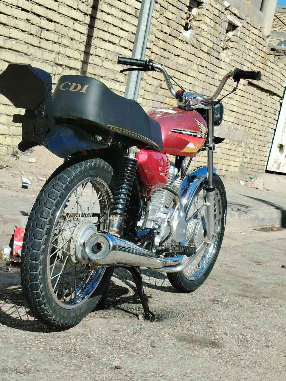 سلام عليكم ٤كير مديل ٢١ نامه غراض ٢٥ كله حته مكينه اوراق اصولي ***********
