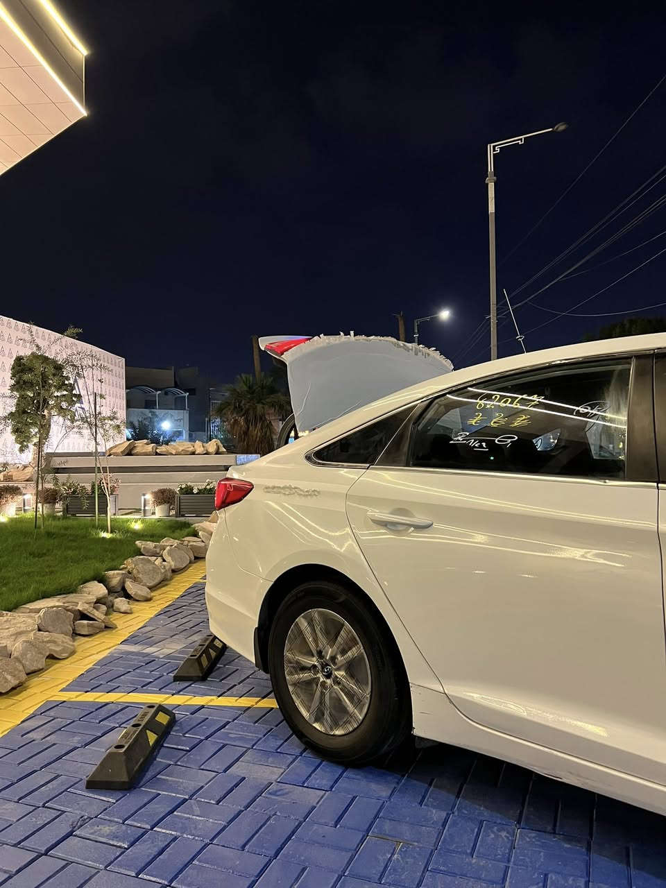 اسلام عليكم سوناته 2018اصل  السياره زيرو السياره كص جنطه بس (غاز) السياره كفاله من الزلغ السياره تبريد حداده تايرات السياره ربع ما اذب عليه السياره فول نقطه عمياء حساسات  لدات الموقع ( البصره ***********)📍
