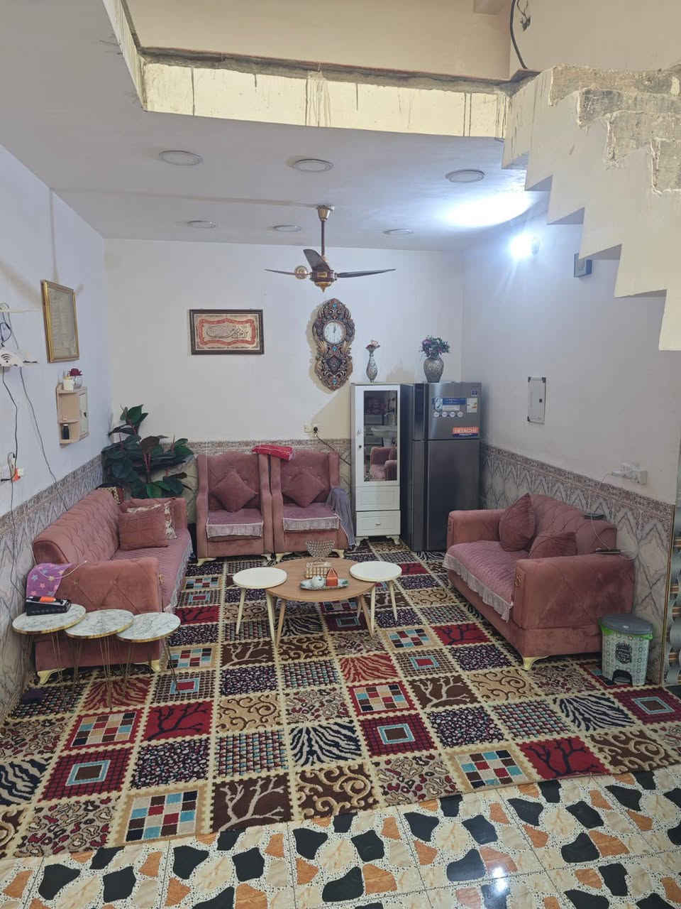 🕋بسم الله الرحمٰن الرحيم 🕋

👋السلام عليكم ورحمة الله وبركاته👋

🏪يعلن مكتب انمار للعقار

🌄الانبار قضاء الفلوجه 

🏡 بيت 

#للبيع حي الرساله خلف قصابه رائد 

🚧 بناء طابوك 

📐المساحه 135م واقع حال اكبر 
 
 

📃طابو صرف سند تحويل ملكيه بسم شخص واحد 

🛣️شارع ركن على شارعين 8 ×8

🏠طابقين

🔵استقبال 
🔵مطبخ 
🔵غرف عدد 4
🔵مناور عدد 2
🔵صاله 
🔵صحيات 2

 

💲#السعر المعلن 110مليون  وقابل للتفاوض مع صاحب العقار 

🧑‍💻عزيزي عندك عقار وتريد تبيعه باسرع وقت راسل صفحتنه نلبي لك طلبك 🙏♥️

⁉️للاستفسار اكثر مراسله صفحتنا او زياره المكتب انمار للعقار الواقع على شارع 60 مجاور مطعم  نفر بخاري  ومجاور المطعم وكوفي بلاك ساراي شارع السكلات او الاتصال 

☎️***********☎️كورك 
☎️***********☎️ واتساب  

⁉️اذا كنت تملك عقار وترغب في نشره مراسله صفحتنا او زياره المكتب انمار للعقار او ارسال المعلومات على الواتساب ☎️👆

⁉️الاسعار المعلنه في مكتبنا تحدد من قبل البائع وليس المكتب ونجمع البائع والمشتري وجها لوجه لاتمام عمليه البيع

⁉️متابعه ولايك للصفحه ليصلكم كل ماهو جديد فضلاً وليس أمراً

♥️طابت أوقاتكم بكل خير ♥️
