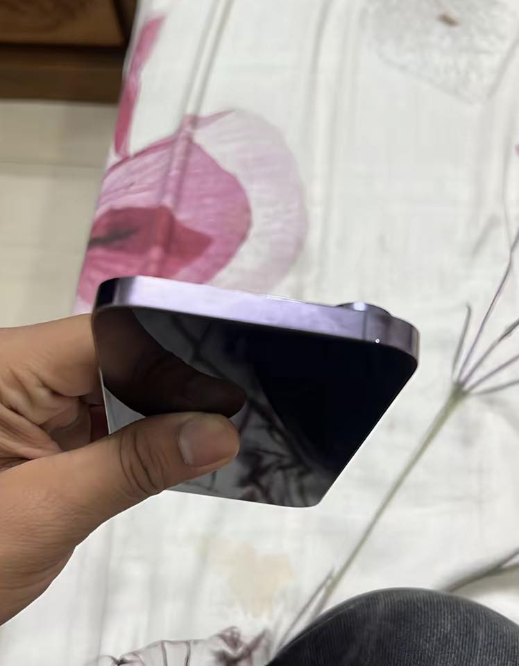 إسلام عليك جهاز 14بروم ماكس ذاكره 256شخط أبي مستعجل ع بيعته بأسرع وقت سعره 650التواصل ع رقم ***********
