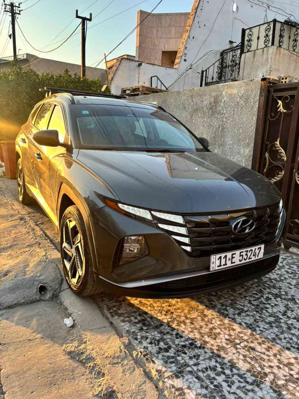 السلام عليكم توسان22 هايبرد فول 1/1السياره كلين السعر185$ وبيه مجال رقم الهاتف ***********
