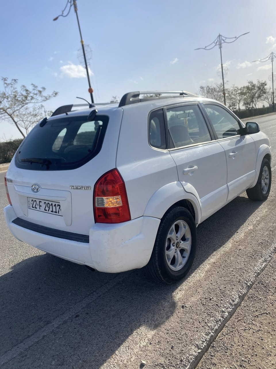 إسلام عليكم توسان 2009 مكفوله عده جاملغ الأمامي صفحه السايق شخط أو مصبوغ بدون ضربه سياره جديده رقم أربيل كير محرك مكفولات تخم تاير جديد السعر 118 وبيها مجال رقم الهاتف *********** مكان ديالى بعقوبه
