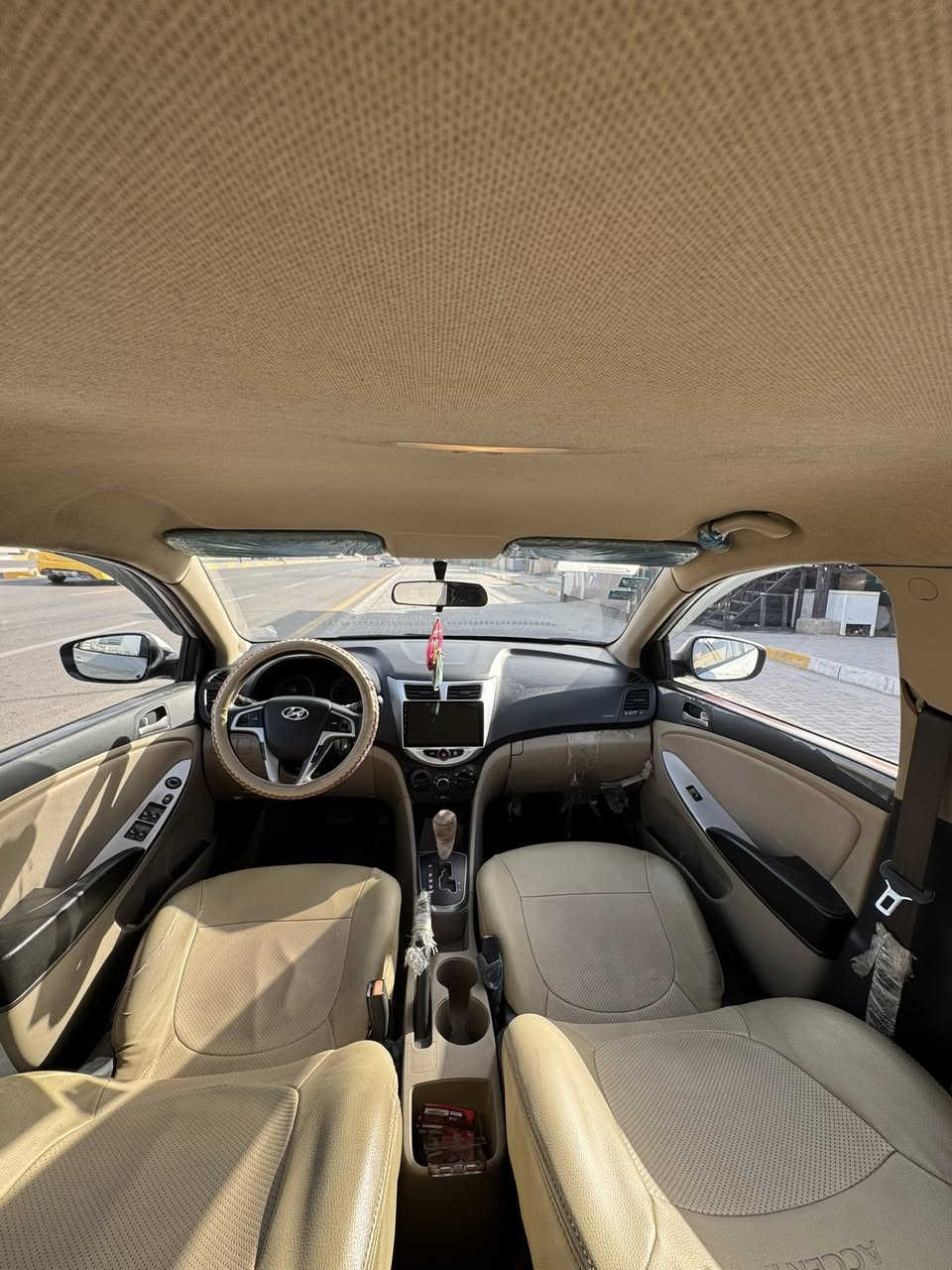 اكسنت موديل 2017 خليجي كفاله عامه بدون قطره صبغ بس الداعميه شرط سونارها موجود ماشيه 60 الف بسمي تخم تاير جديد تحكم ستيرن شاشه جبيره اشاير بلمري لون اصفر بيجي مميز  مكاني بياع حي العامل *********** 
#السعر_120
