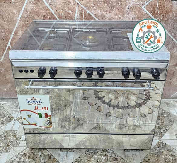 السلام عليكم 
طباخ للبيع رويال مصري اخو الجديد نار زركة 🔥 🔥 
خمسه عيون وفرن شرط الشغل 
العنوان كربلاء البوبيات عامود ٥٢ قرب اسواق برتقاله 
السعر { 165 } الف 
رقم الهاتف 
***********
***********
