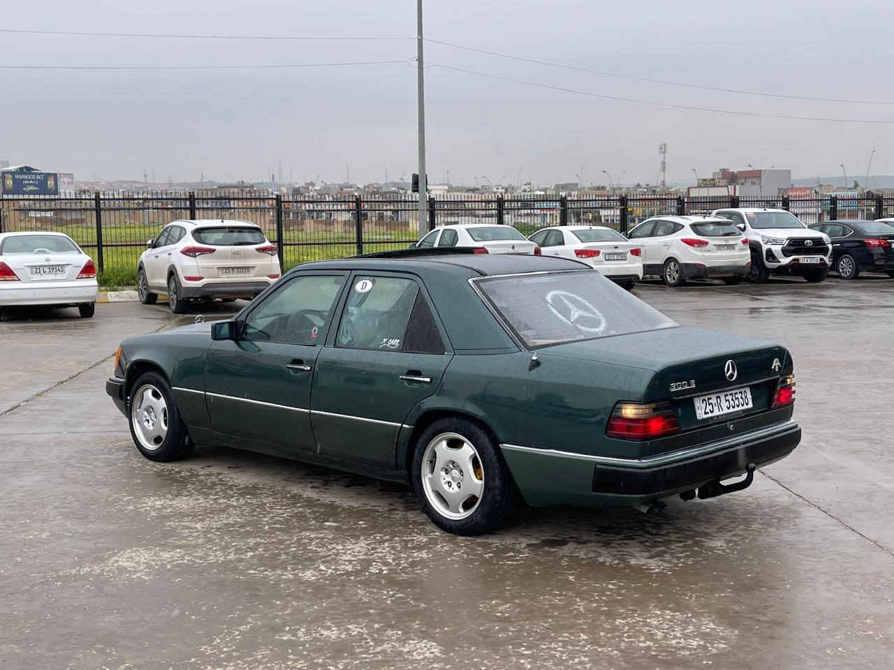 مارسيدس دب موديل 1990 ABS سلايت طكتين محرك بطة 2500 نص تبريد ثلج غرفتها جديد  جام كهربائي سنتر لوك صبغ للجماليه بدون ضرر بدون خياس رقم كركوك دولي سنويه مشروع وطني هزه لحد 2030 بسمي شرط تحويل وكاله سياره جاهزه سعر 65 بي مجال *********** مكاني كركوك كركوك, العراق
