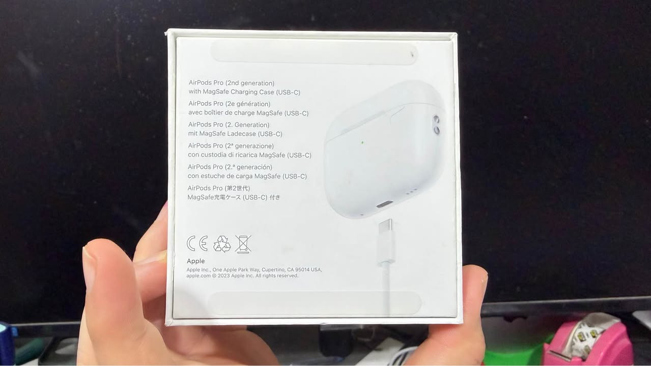 Apple airpods pro 2 type c تك ايسر و حافظة وعلية وملحقات جديدة غير مستخدمه 
السعر 110 الف دينار عراقي 
متوفر توصيل لجميع المحافظات بغداد, العراق


**إذا كنت صاحب هذا الإعلان وتريد حذفه لأي سبب، رجاءا أرسل رسالة إلى الدعم الفني**