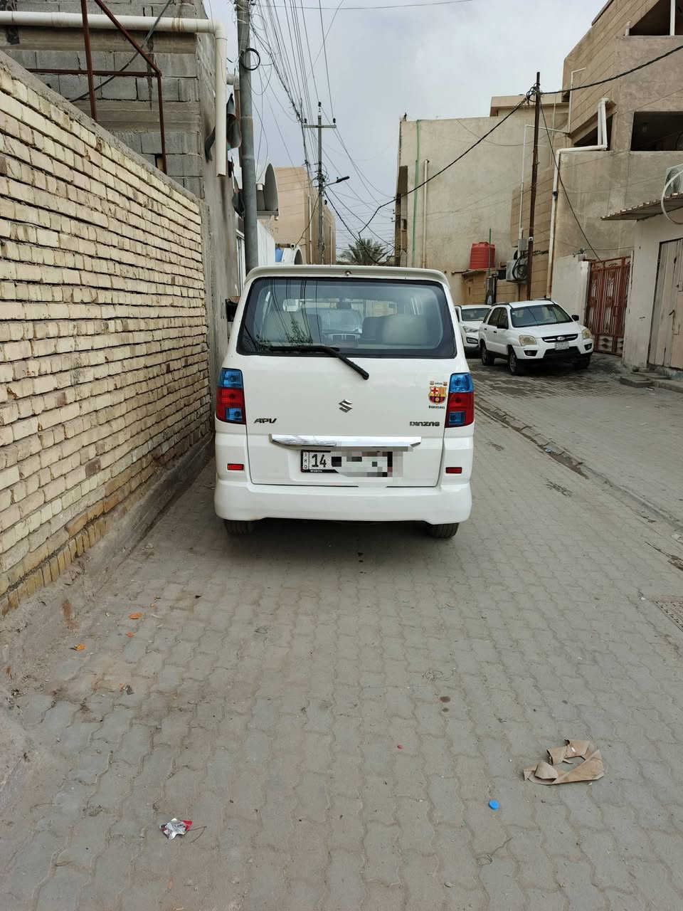 سازوزكي ياباني موديل 2011 محرك اربعه سلندر اوتوماتيك  حجم 2000 جديد بخاخ سبعه راكب خصوصي تبريد تتدفئه قطعتين سنويه جديده لغايه 30 حداده كهربائيات كله شغال تخم تاير السعر 74$ بيها مجال عنوان بصره موبايل ***********
