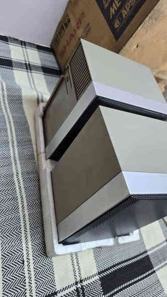 من نوادر اجهزه ياباني 
راديو مسجل شارب 
إنتاج اليابان 
ستيراد أسواق الحره 
جهاز بل كارتون 
جهاز 4 موجات 
صوت وسحب خرافي 
استيرو دبل سماعه 
الاستفسار مراسله الصفحه 
او الاتصال ***********
