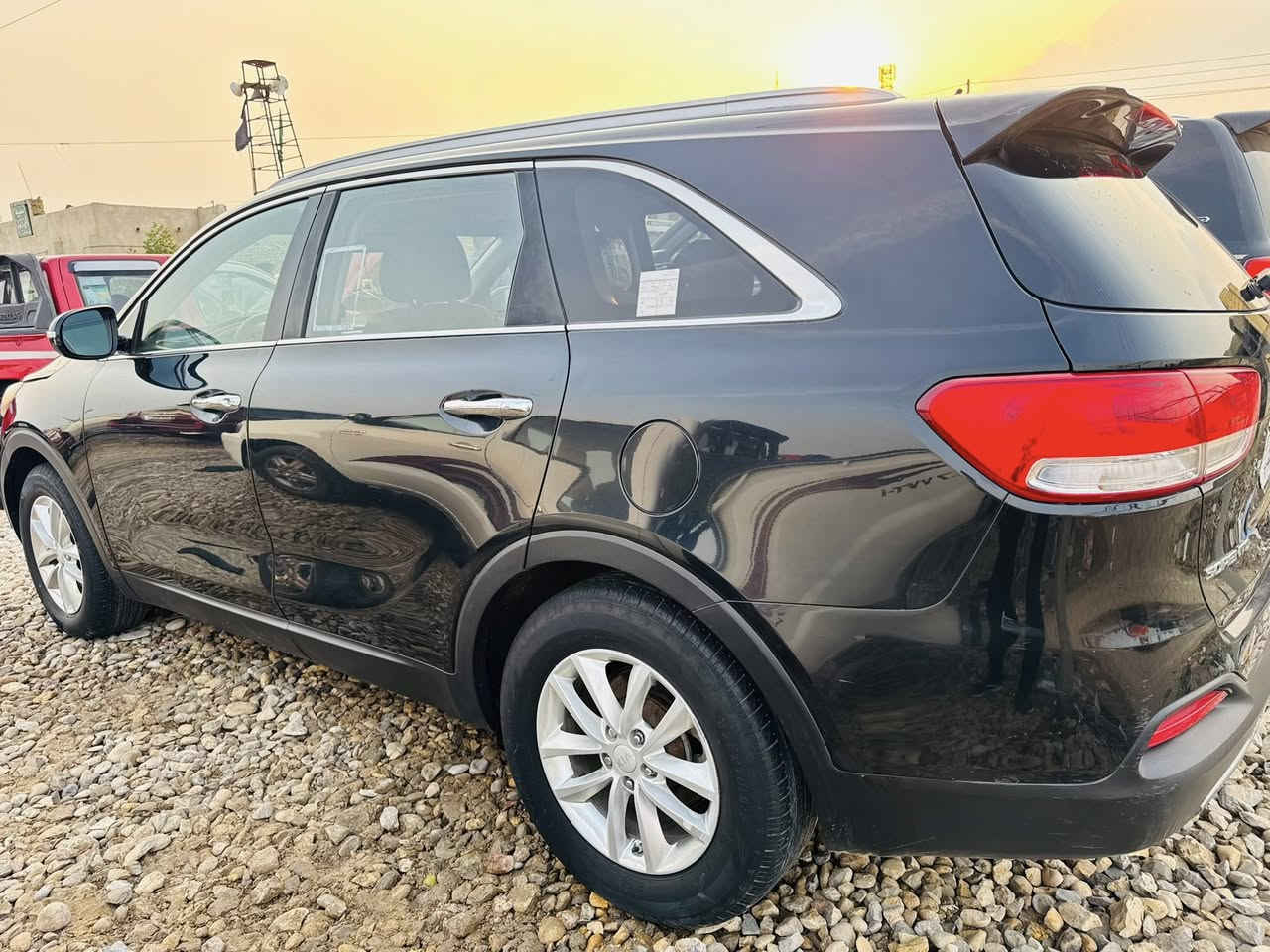 كيا سورنتو 2017 محرك 6 سلندر 7 راكب 

رقم بغداد سنويه جديده حادثها بنيد فقط 

تخم تاير جديد حداديه وصدر كله جديد 

محرك مكفول من الفتح التنقيص والتبخير 

المكان قضاء الرفاعي 

السعر 175 وبيها مجال 

‭0782 725 0137‬

‭0771 728 8047‬
