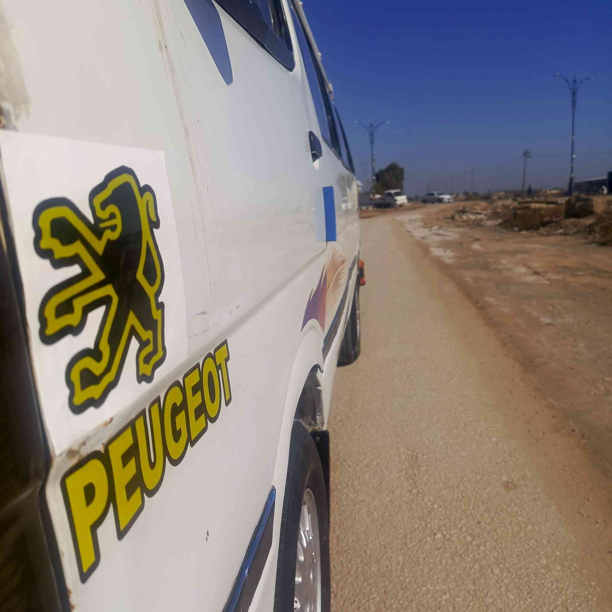 سلام عليكم فاتون للبيع سياره 2010مكفوله من ضربه وصبغ مكينه وكير وكسن خير من الله تاخذ سياره مصفره العنوان كربلاء الحسينيه ***********متواجد عله لخط فقد السعر 64وبيه مجال للشراي
