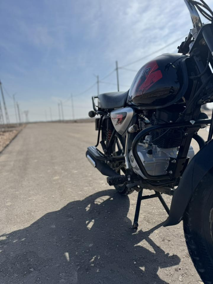 دراجة نوع بوكسر حجم المحرك 150 رقم ب اسمي موديل 2024 طالعه ب 2025 ترايك وين متريد مكفوله كفاله عامه 
جيب وياك اكبر فيتر ماشيه 3000الف السعر 2750 مجال حك جيه بداعت امك مو شراي لا تدخل بس تعامل ستفسار وتساب***********  عنوان ديوانية
