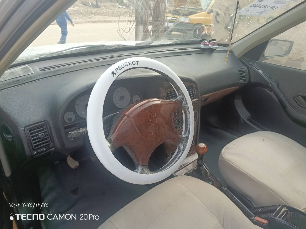 السلام بارص موديل 15 رقم نجف مالك ديوانيه كير مكينه تبريد حداديه جديد تخم تاير السياره كفاله فقط بس بنيد طاير ومامبدل عل وضعه الشركه هيه مصفره وغرامات مصفره  الامكان الديوانيه حي العسكري *********** السعر 40 وبيهه مجال قليل حك الجيه
