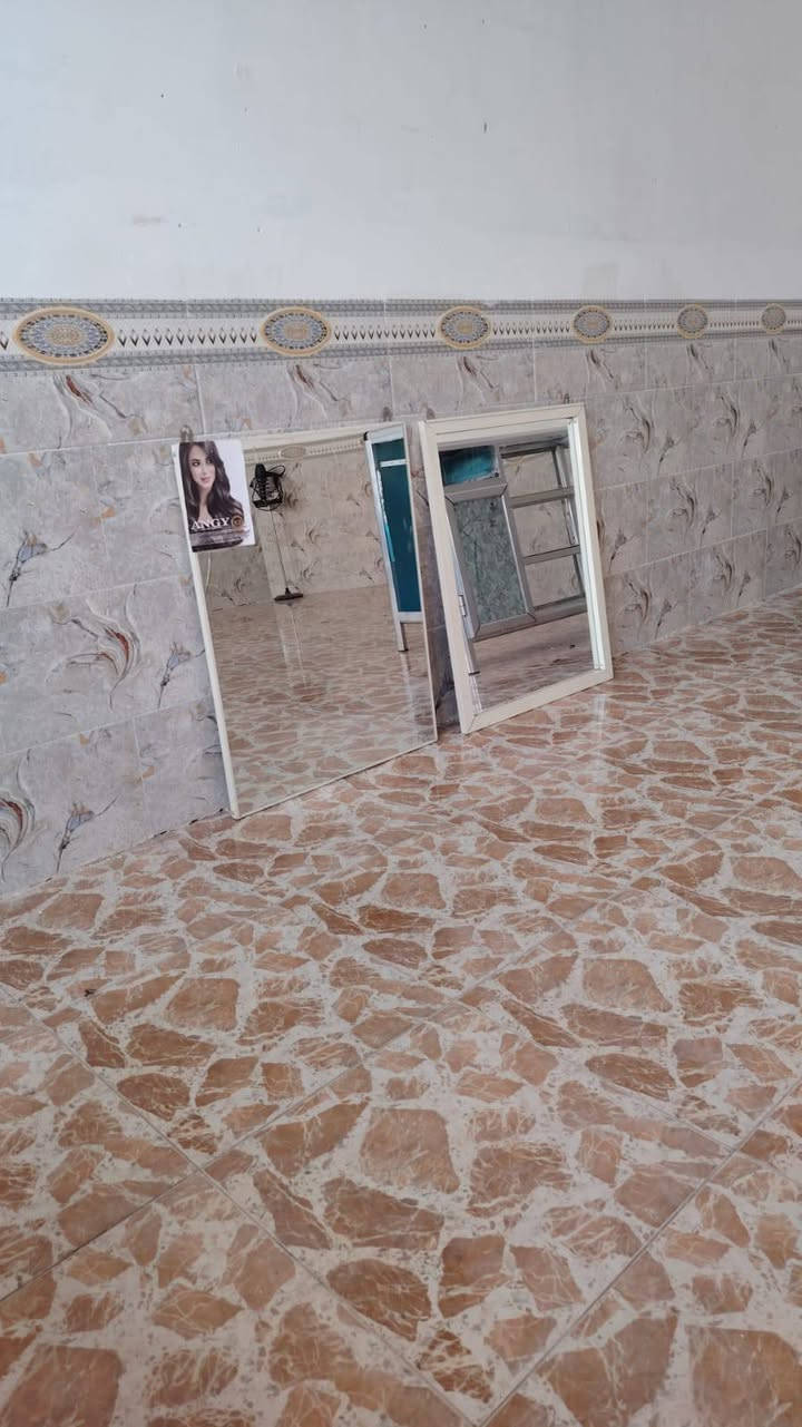 البيع غراض صالون شلع ب360وبيهن مجال ‏‪0788 686 8747‬‏
