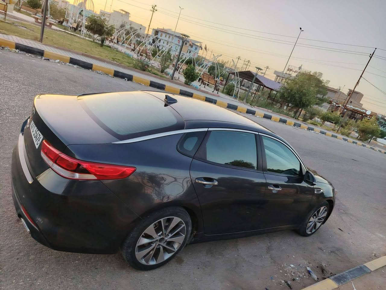 سلام عليكم اوبتما 17  وارد امريكي جاهزه كير مكينه حداديه تبريد مابيها نقص
كامره خلفيه دواره 
رادار امامي 
تحديد مسار
مثبت سرعه
3 انضمه قياده
رقم اربيل 
حادث بسيط مرفق بسونار 
سياره ب اسم شركه رقم وهزه وسنويه جديده 

السعر 123 مكان الديوانيه
‏‪***********‬‏

