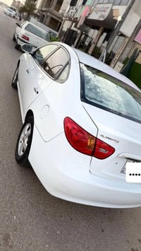 2007 مكينه 1600 دكشن عالي جاهزه للبيع 88 وبيه مجال بسيط حادث جاملغ اما...