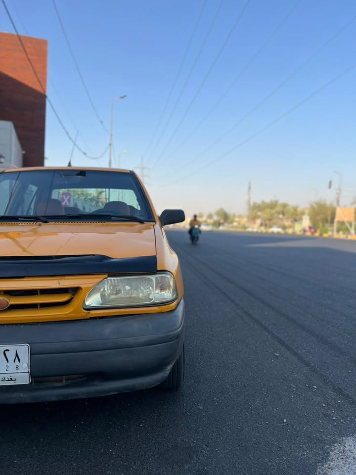 السلام عليكم ١٨ رقم بغداد
بيهه جاملغ صبغ بدون حادث 

وتكحيل ع كد شبر 

هيئه غرامات مصفره 

كير مكينه خير من الله 

صدر امامي خلفي جديد

مشط استيرن جديد

تبريد ثلج 🧊 

كهربائيات كلهه شغاله

السعر ٤٠ 

مكاني بغداد الكرخ

***********
