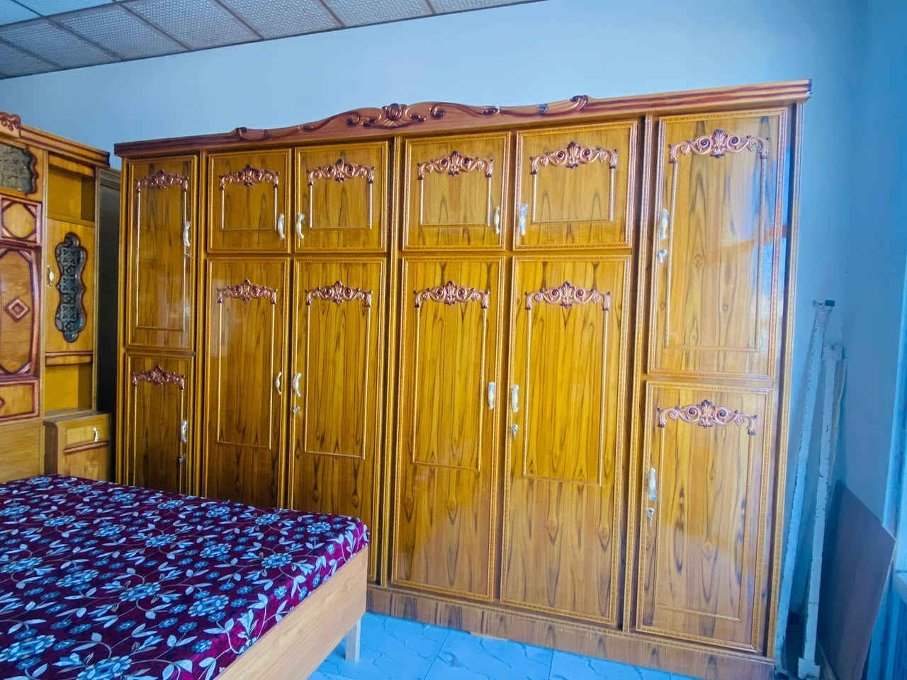 غرفه نوم عراقي جديد ما مستعمل العنوان القائم الرمانه ***********واتساب
