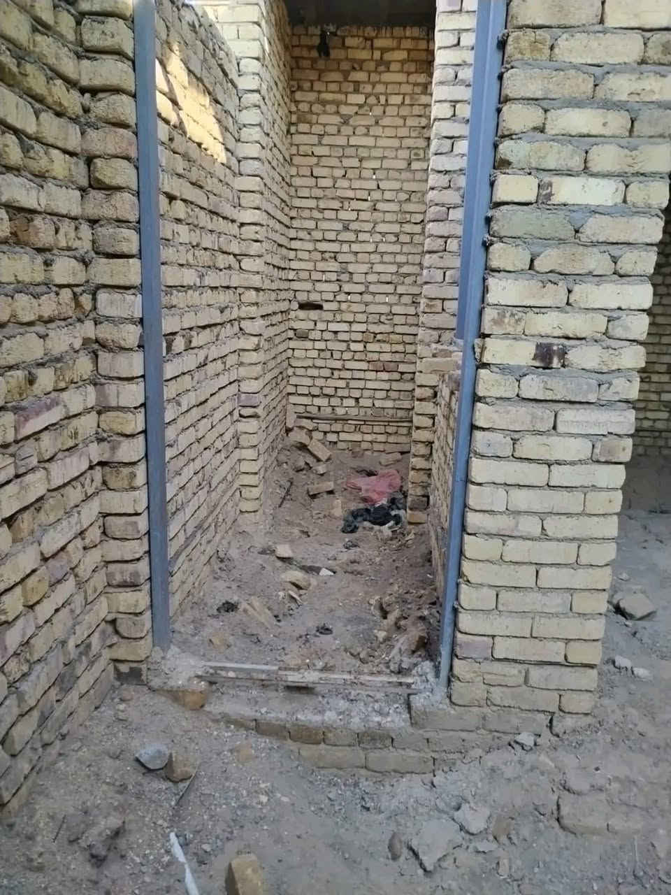 🏠 هيكل للبيع 🏠
هيكل للبيع  الواوية  المساحة ١٢٠ متر الوجه ٦ 
السعر مقدما ما نلف او ندور احنا صريحين
(٥٨ مليون وبيه مجال)
يتكون طابق واحد  غرفه وملحقات يرهم بيع ويرهم مراوس للإستفسار  المراسلة على الخاص  او مراجعة المكتب العنوان الطارمية الشارع الرئيسي تقاطع شارع التدبير عمارة ابو صخر مكتب الرياض للعقار او  المراسلة على الوتساب  على 
*********** وتساب 
*********** وتساب
