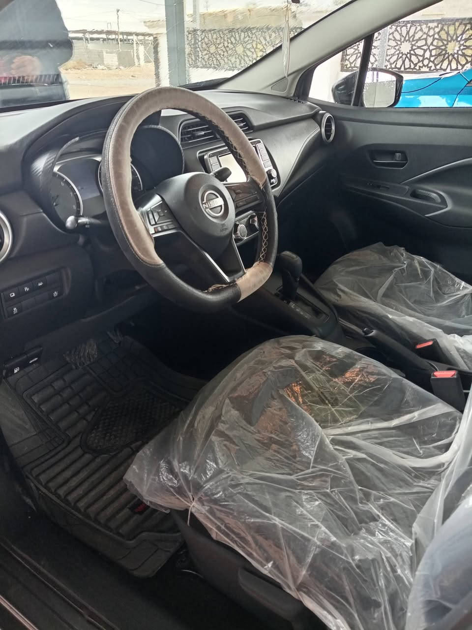 نيسان فيرسه
موديل2024
رقم انبار معوقين
وكالة عامه
حادثه قطعتين
جاملغ وربع البنيد صبغ
داخل العراق ماشيه 24 ميل
محرك 1600 دوش
مكانه الرمادي 7 كيلو 
الرقم ***********
ترهم مراوس فورتي كورولا 
السعر 125 ورقه
