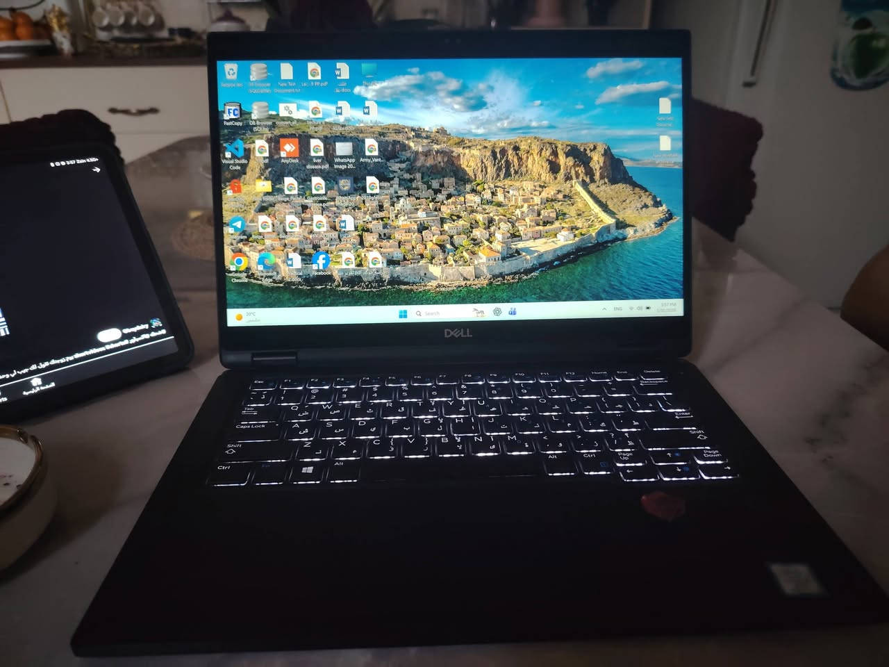 السلام عليكم
لابتوب دلل عدد ٢ للبيع

مواصفات كما موضح بالصور

اللابتوب الصغير شاشة لمس

مواصفات حلوة

مع الميز كيمنك ماركة حلوة قياس ١٤٠ قوي جدا إضاءة rgb

مع هارد خارجي سانديسك ssd ٤ تيرا جديد

البيع اي شي تحتاج من هاي الأغراض

سبب البيع حالة خاصة

قيم واخذ

واتساب

***********
