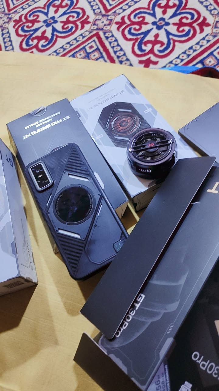 سلام عليكم جهاز ان فنكس gt30برو وياه لفريز مالته
جهاز قطعه نضيفه لستخدام 3اسابيع بسعر350الف 
عنوان البصرة رقمي لتواصل ***********
