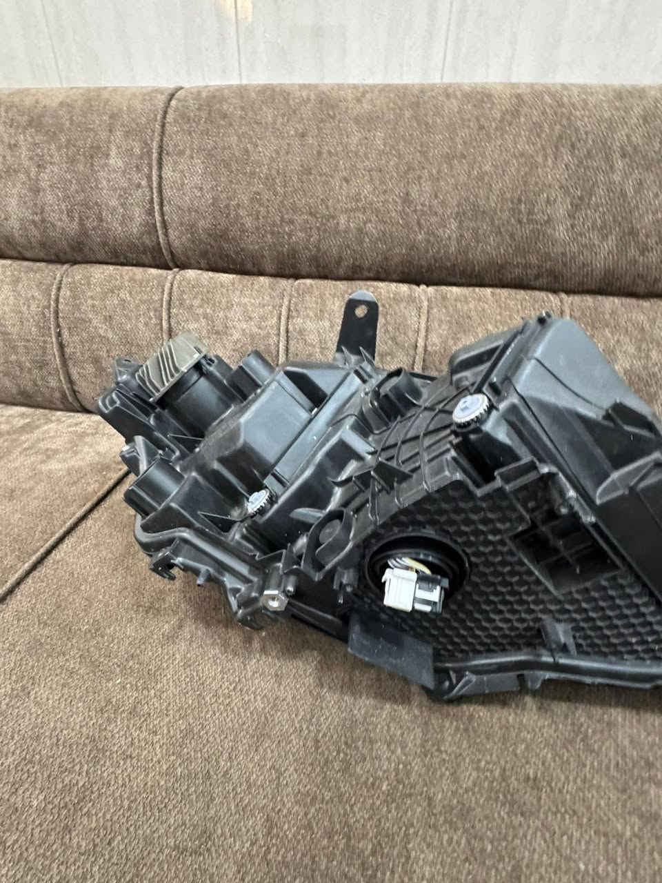 لايت تك عدسه أمريكي نضافه 100/100تفاصيا اتصل ***********
